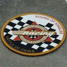 Woven patches with detailed thread designs for professional appearance